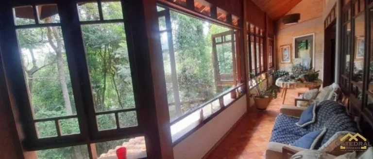 Imagem Casa com 6 dormitórios à venda por R$2.800.000,00 no Jardim Caxambu - Jundiaí/SP