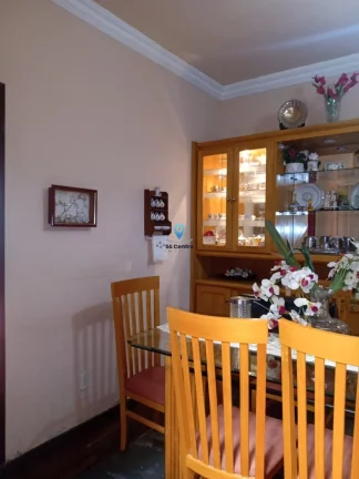 Imagem Excelente casa à venda em Contagem, localizada no bairro Parque Turistas. Possui 180m² de área to...