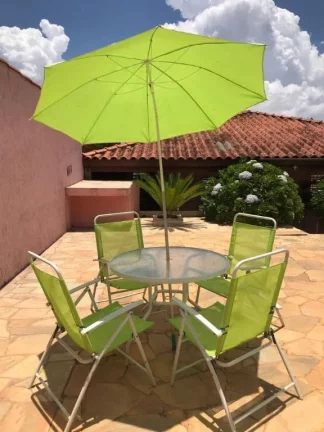 Imagem Chácara com 4 dormitórios à venda, 1050 m² por R$ 900.000,00 - Varinhas - Mogi das Cruzes/SP