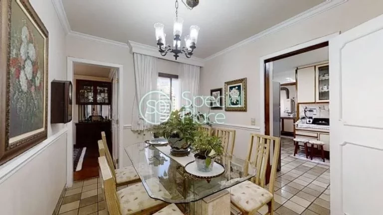 Imagem Ótimo apartamento à venda no Campo Belo - Área: 273m² - Living amplo para vários ambientes, com...