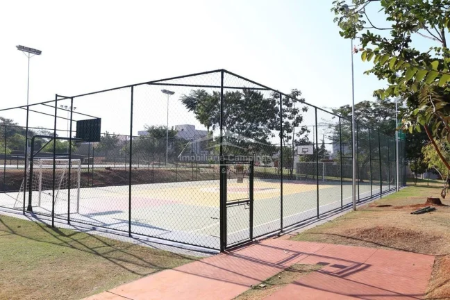 Imagem Este belo sobrado de 346m² é ideal para quem valoriza conforto e elegância. Conta com salas de es...