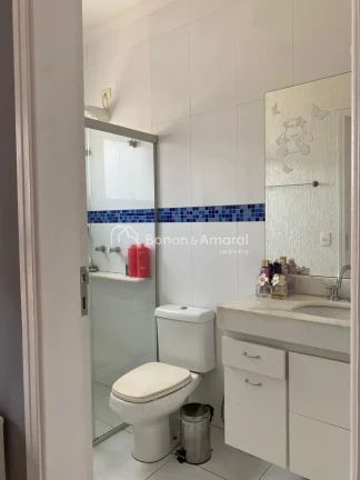 Imagem ConheÃ§a seu novo lar!
Um sobrado arejado, bem iluminado e com projeto inteligente, agora com 278 mÂ...