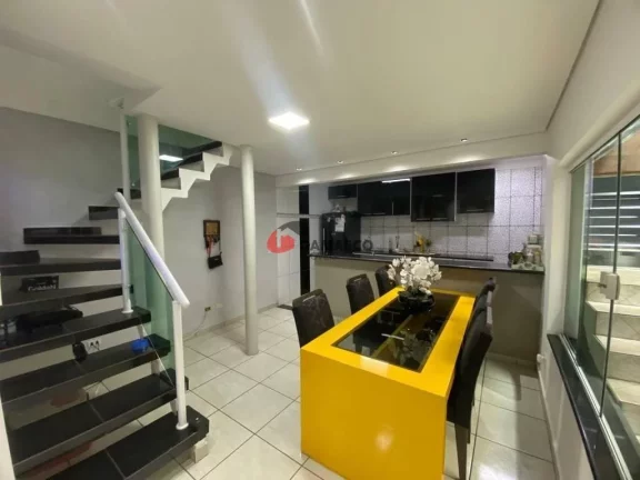 Imagem Sobrado à venda 2 Quartos, 1 Suite, 2 Vagas, 187M², Campestre, Santo André - SP