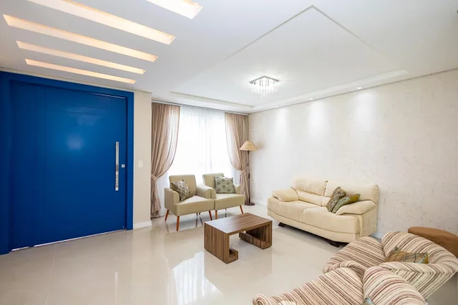 Imagem Casa de alto padrão em condomínio, aceita permuta!