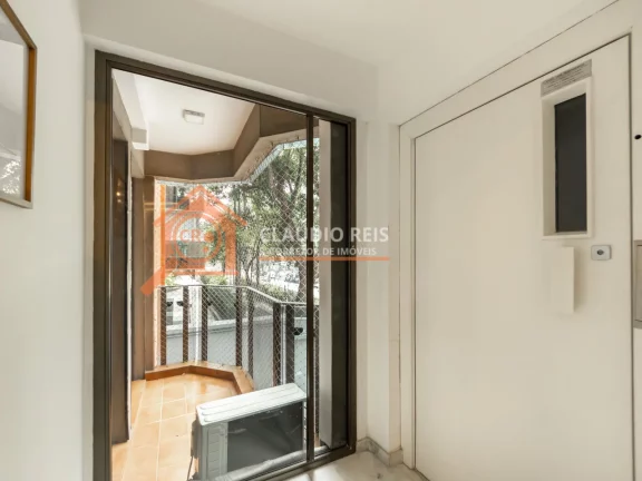 Imagem Apartamento com 3 Quartos para alugar, 163m² - Itaim Bibi