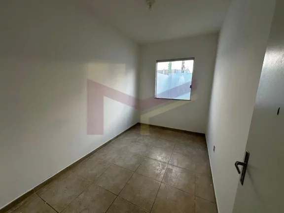 Imagem Casa 2/4 sendo 1 suite na Conceicao