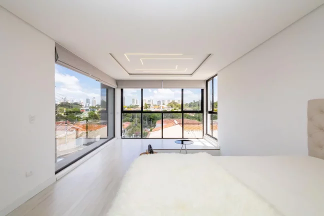 Casa com 02 Suítes, no Santo Inácio