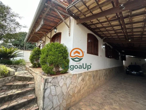 Imagem Casa com 3 dormitórios à venda, 280 m² por R$ 1.200.000,00 - Centro - Lagoa Santa/MG