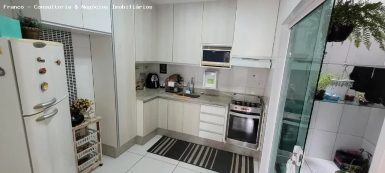 Imagem Sobrado em Condomínio para Venda em São Paulo, Vila Carrão, 3 dormitórios, 2 suítes, 4 banheiros, 2 vagas