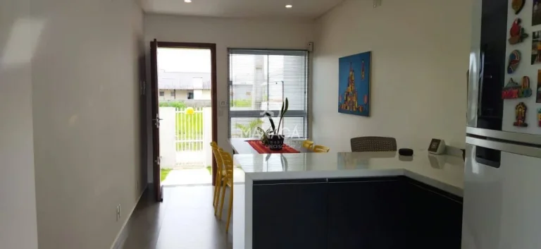 Imagem Casa com 2 Suítes em Terreno Exclusivo – Bairro Itajuba, Barra Velha/SC