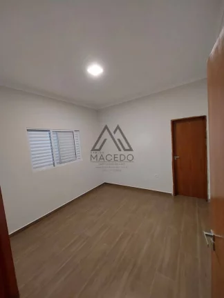 Imagem Casa nova - 2 quartos (1 suíte) Cesário Lange/SP - Aceita Financiamento