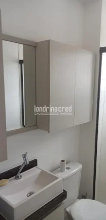 Imagem Apartamento com 2 quartos planejados, ar-condicionado, sanca em LED, armários em todos os ambientes, 1 vaga coberta e quitada, pronto para morar.
