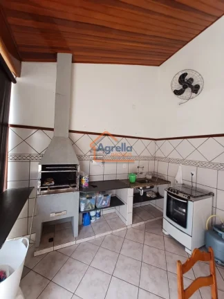 Imagem Casa à venda no bairro Jardim Nossa Senhora das Graças - Mogi Guaçu/SP