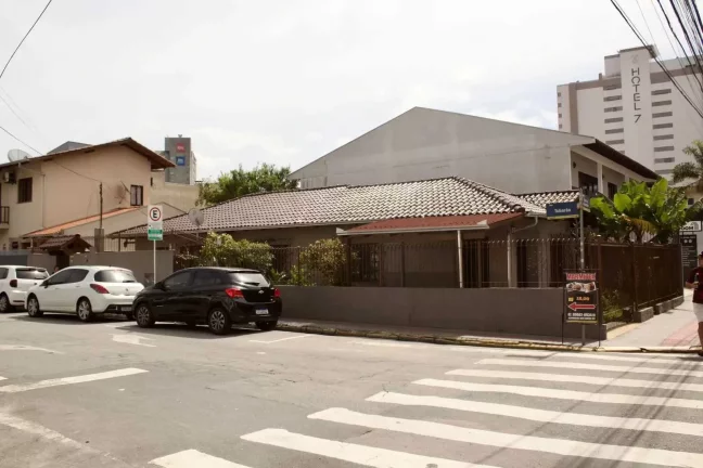 Imagem Terreno na Av. 7 de Setembro em Itajaí