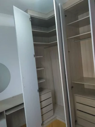Imagem Apartamento com 3 dormitórios para alugar, 68 m² por R$ 1.942,00/mês - Jardim do Estádio - Santo André/SP