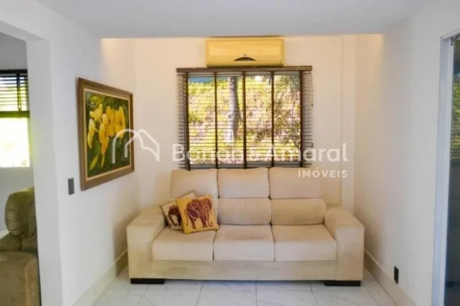 Imagem Casa à venda, em condomínio, região da Hípica, 4 quartos
Sobrado, no piso superior, 4 quartos co...