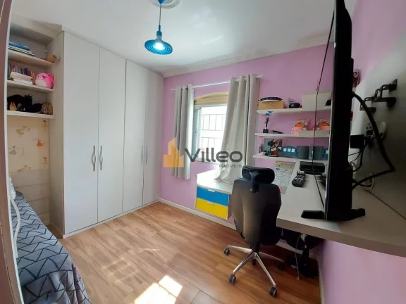 Imagem Apresentamos uma residência que une espaço, conforto e elegância no Wanel Ville II, um dos bairro...
