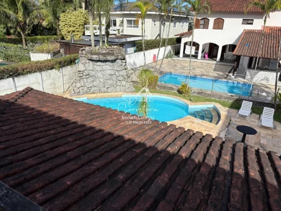 Imagem Imperdível oportunidade de permuta casa em condomínio na Enseada, Guarujá-SP, com 4 quartos, 3 suítes e 480m² de área!