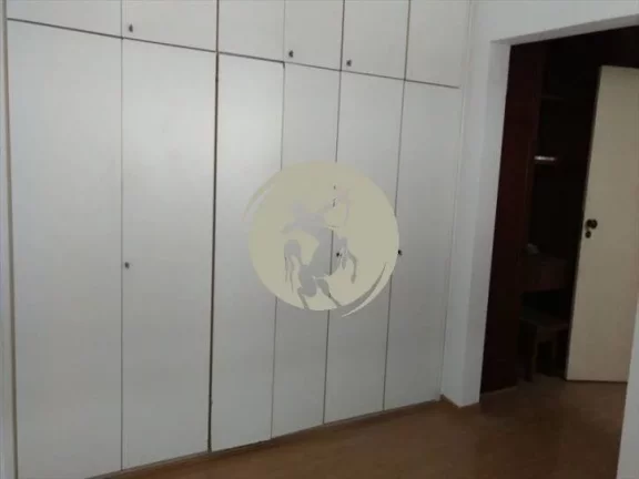 Imagem OPORTUNIDADE!!!! APARTAMENTO PROXIMO A PRAIA EM PRÉDIO DE ALTO PADRÃO, GRANDE, BEM DISTRIBUIDO, VA...
