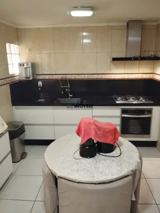 Imagem Casa a Venda no bairro Colubandê - São Gonçalo, RJ