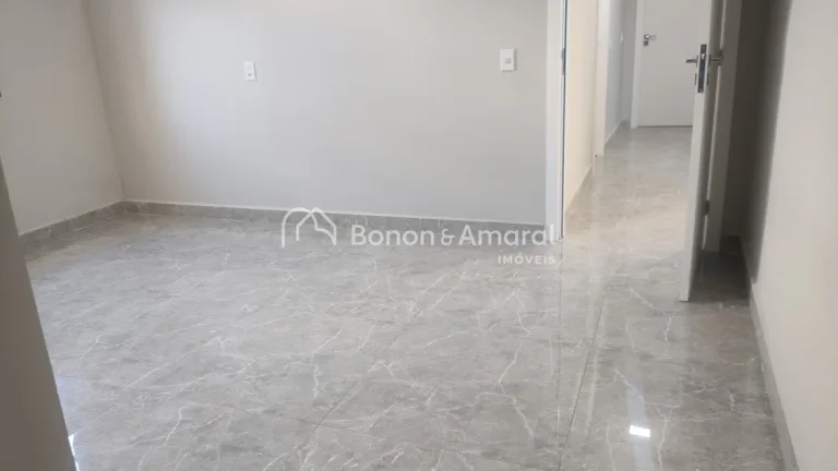 Imagem Descrição do Imóvel:
Área de Construção: 198 m²
Terreno: 306 m²
Dormitórios: 3 suítes
Sala...