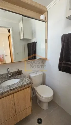 Imagem Apartamento com 55m², dispõe de 2 dormitórios, sendo 1 suite, 2 banheiros, sala para dois ambient...