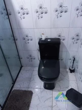 Imagem SANTO ANDRÉ Casa 150M², 2 dormitórios, 4 vagas, ótima localização e valor !!!!
