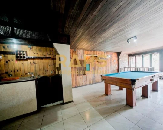 Imagem Casa à venda no Bairro Bom Retiro, Joinville Ótima casa no Bairro Bom Retiro, com excelente locali...