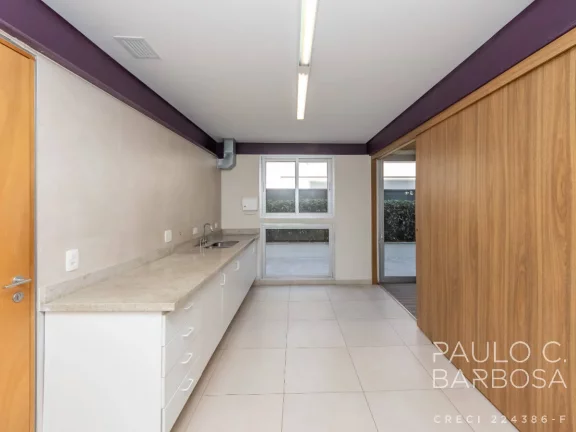 Imagem Alto de Pinheiros Locação - 950m² a.c. - 3 Pavimentos + subsolo - 16 Vagas