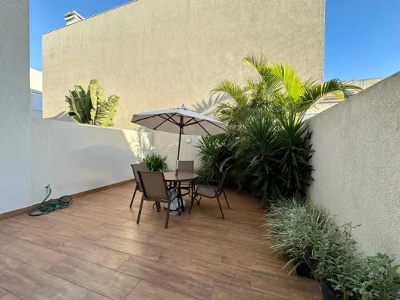 Imagem Casa em Condominio 3 Dormitórios - Bairro Zona Nova