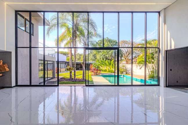 CASA de ALTO PADRÃO impecavelmente finalizada com 5 SUÍTES - MANSÕES - BARRA - Rio de Janeiro, RJ