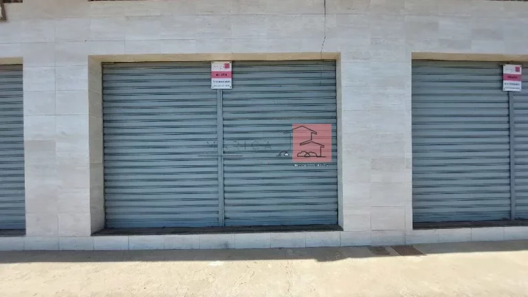 Imagem Comercial para Aluguel em Maricá/RJ - 0 Dorm. 29 m2 Área Útil