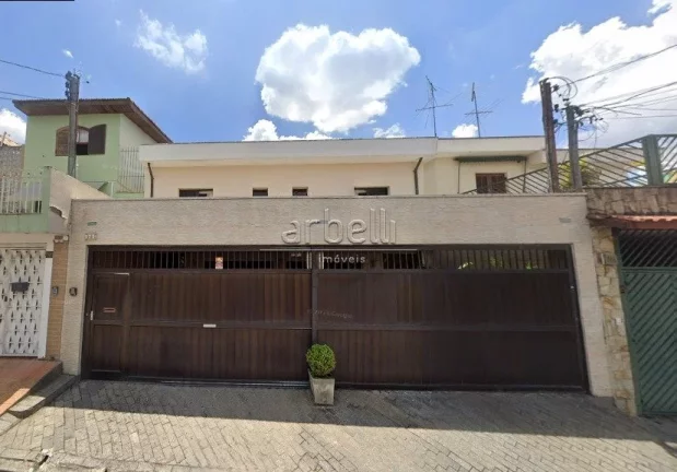 Imagem Casa com 270M², salas de estar, jantar e TV, cozinha, 3 dormitórios suítes, lavabo, área de serv...