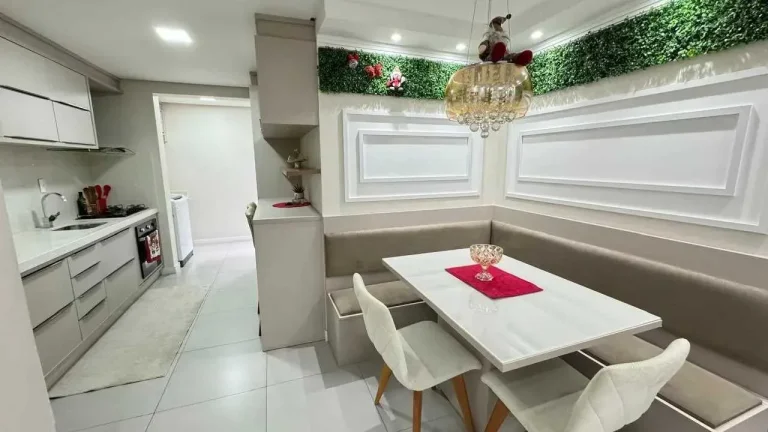 Imagem Apartamento com 2 dormitórios sendo 1 suíte e 1 vaga de garagem em Navegantes/SC