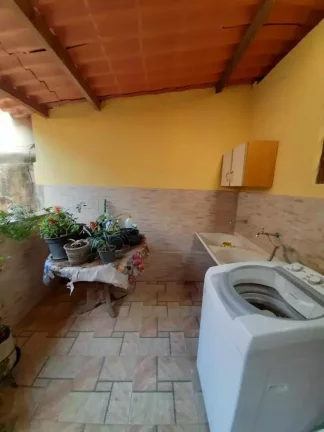 Imagem Casa duplex à venda, 4 quartos, 2 vagas, Santa Mônica - Belo Horizonte/MG