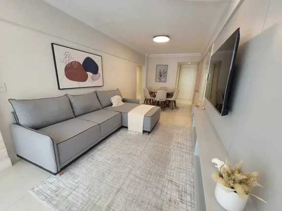 Imagem Apartamento com 3 dormitórios sendo 1 suíte e 1 vaga de garagem, no Centro de Balneário Camboriú
