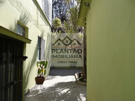 Foto do imóvel: Casa a Venda no bairro Água Verde - Curitiba, PR