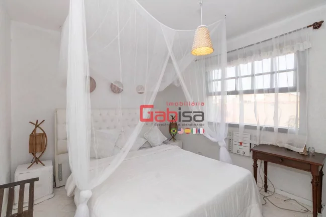 Imagem Casa com 4 dormitórios à venda, 250 m² por R$ 2.650.000,00 - Marina - Armação dos Búzios/RJ