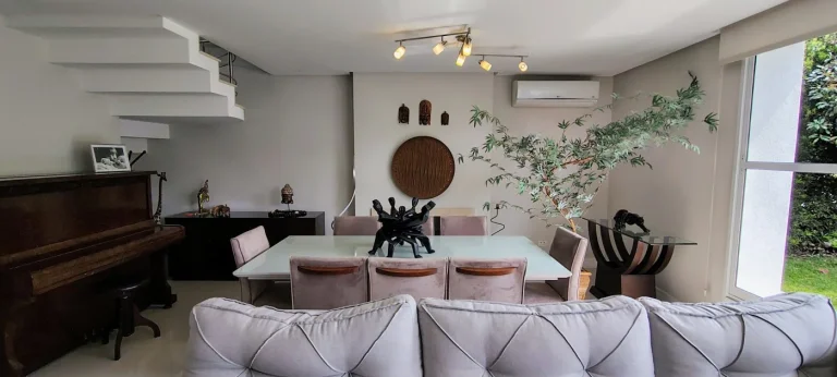 Imagem Casa em condominio fechado, 4 dormitórios, Santa Felicidade