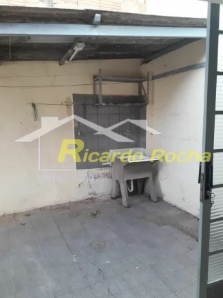 Imagem Excelente localização de casa no bairro do Estádio !