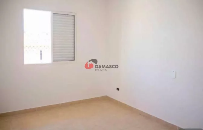 Imagem Sobrado à venda 3 Quartos, 4 Vagas, 197 m², Nova Gerty, São Caetano do Sul - SP
