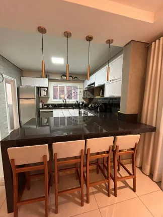 Imagem Casa Ampla em Condomínio de Alto Padrão em Valinhos com 3 Suítes e Sala de Cinema Exclusiva!