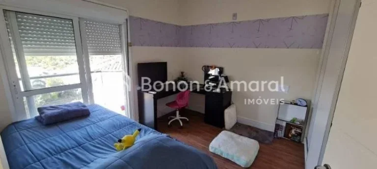 Imagem Linda casa à venda em Valinhos/SP, em condomínio fechado, com 4 quartos, piscina e ar condicionado...