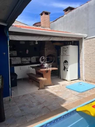Imagem Sobrado com 3 Dormitórios