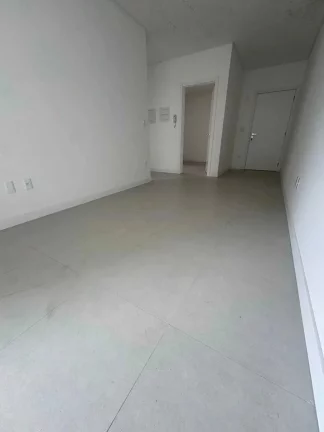 Imagem Apartamento com 2 dormitórios sendo 1 suíte e 1 vaga em Morretes – Itapema/SC