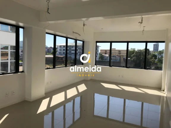 Sala Comercial 1 dormitórios para alugar Nossa Senhora das Dores Santa Maria/RS