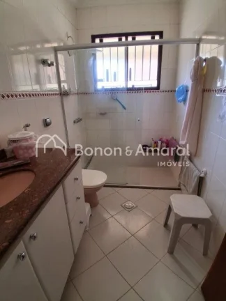 Imagem Excelente oportunidade para quem busca conforto, segurança e funcionalidade. Esta casa térrea poss...