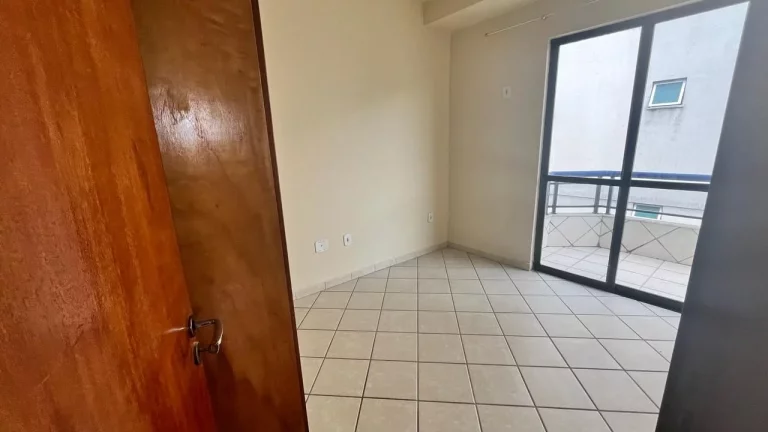 Imagem Apartamento com 2 dormitórios à venda, 70 m² por R$ 450.000,00 - Vila Nova - Cabo Frio/RJ