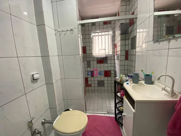 Imagem Apartamento com 2 dormitórios à venda, 56 m² por R$ 451.000,00 - Gonzaga - Santos/SP