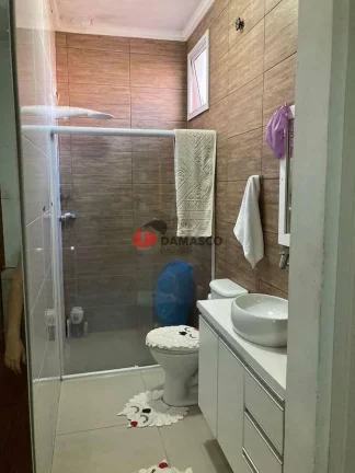 Imagem Sobrado à venda 2 Quartos, 1 Suite, 3 Vagas, 211M², Cerâmica, São Caetano do Sul - SP